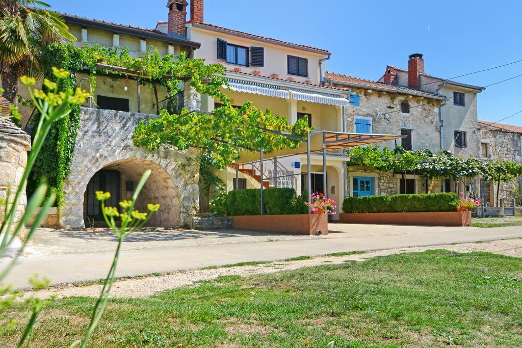 Apartment Lili Poreč Eksteriør bilde